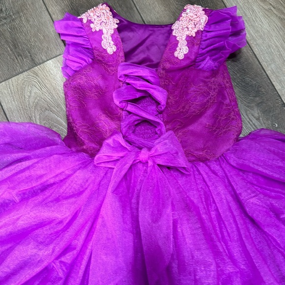 Purple Doll cake dress - Picture 3 of 3